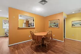 330 Sunderland Rd, Worcester, MA 01604 - Photo 6