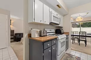 11 Elderwood Dr, Stoughton, MA 02072 - Photo 12