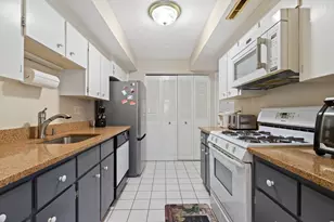 11 Elderwood Dr, Stoughton, MA 02072 - Photo 10
