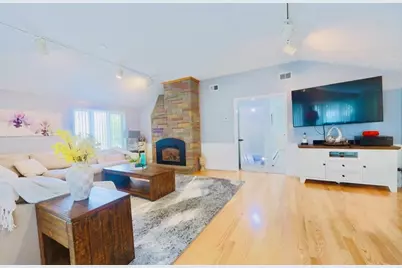 36 Mary Lou St, Methuen, MA 01844 - Photo 2