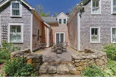 18 Old County Rd, Sandwich, MA 02537 - Photo 4