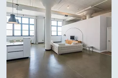437 D Street #5B, Boston, MA 02210 - Photo 2