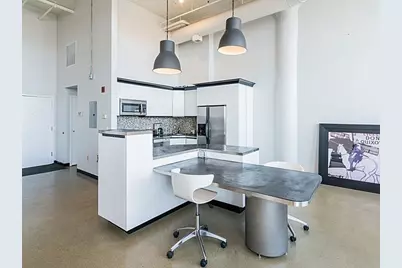 437 D Street #5B, Boston, MA 02210 - Photo 4