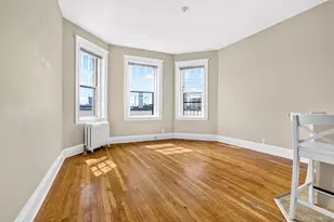1572 Commonwealth Ave, Boston, MA 02135 - Photo 14