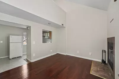 235 Lake St #D, Weymouth, MA 02189 - Photo 4