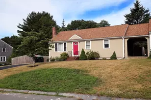 7 Highview Terrace, Bridgewater, MA 02324 - Photo 2
