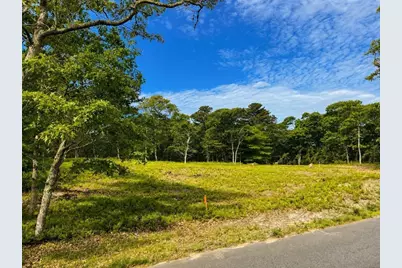 27 Double Ox Rd, Oak Bluffs, MA 02557 - Photo 6