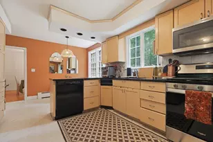 12 Carriage Dr, Lexington, MA 02420 - Photo 12