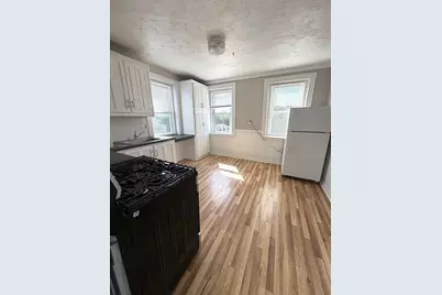 1076 Washington Street #7, Norwood, MA 02062 - Photo 8