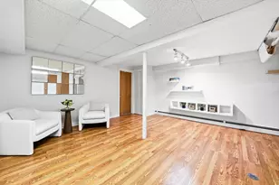 17 Woodhaven Rd, Newton, MA 02468 - Photo 36