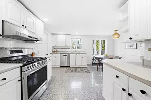 17 Woodhaven Rd, Newton, MA 02468 - Photo 20