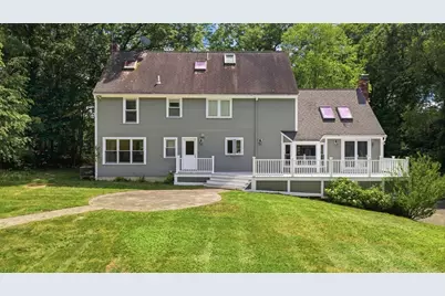 4 Juniper Ln, Topsfield, MA 01983 - Photo 2