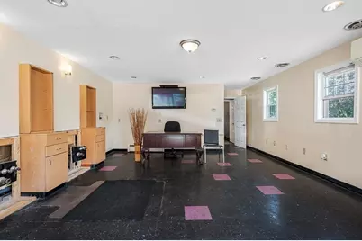 188 Auburn St, Auburn, MA 01501 - Photo 6