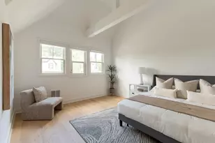 177 Thorndike St, Brookline, MA 02446 - Photo 24
