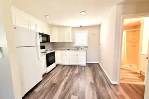 49-53 Fredonian, Shirley, MA 01464 - Photo 4