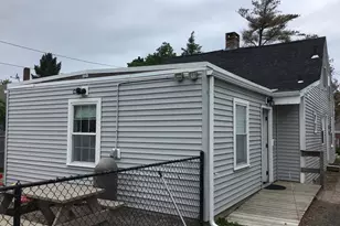 52 Sea St, Weymouth, MA 02191 - Photo 4