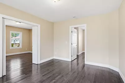 53 Devens St, Springfield, MA 01151 - Photo 10
