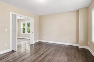 53 Devens St, Springfield, MA 01151 - Photo 6