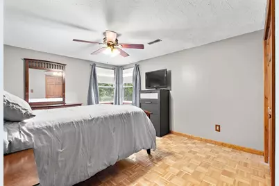 37 Angelo St, Worcester, MA 01604 - Photo 26