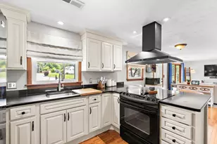 37 Angelo St, Worcester, MA 01604 - Photo 20