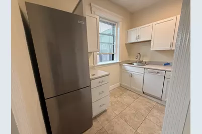 1959 Commonwealth Ave. #6, Boston, MA 02135 - Photo 4
