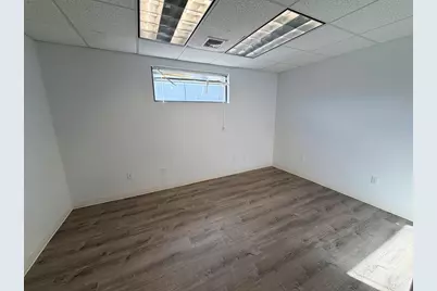 323 Main St, Milford, MA 01757 - Photo 12