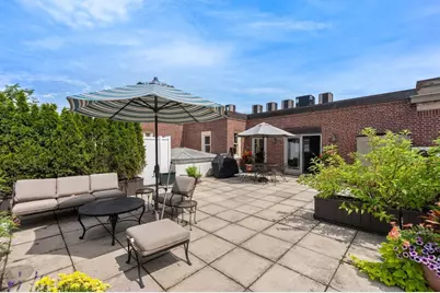 57 E Concord St #9, Boston, MA 02118 - Photo 16