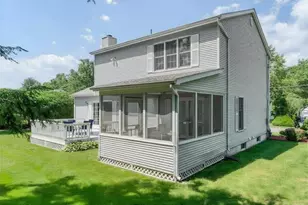 39 Venture Dr, Springfield, MA 01119 - Photo 4