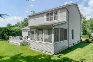 39 Venture Dr, Springfield, MA 01119 - Photo 32
