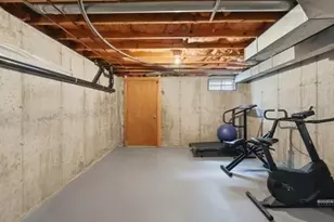 39 Venture Dr, Springfield, MA 01119 - Photo 36