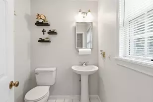 39 Venture Dr, Springfield, MA 01119 - Photo 14