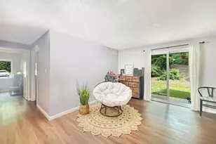 7 Village Rock Ln, Natick, MA 01760 - Photo 2