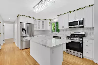 990 Frank Smith Rd, Longmeadow, MA 01106 - Photo 4