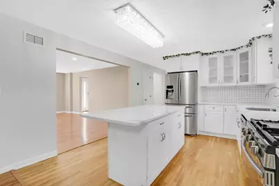 990 Frank Smith Rd, Longmeadow, MA 01106 - Photo 6