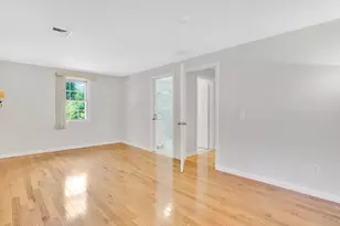 990 Frank Smith Rd, Longmeadow, MA 01106 - Photo 20