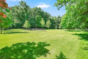990 Frank Smith Rd, Longmeadow, MA 01106 - Photo 38