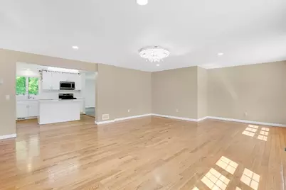 990 Frank Smith Rd, Longmeadow, MA 01106 - Photo 10