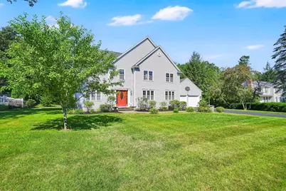 990 Frank Smith Rd, Longmeadow, MA 01106 - Photo 2