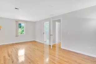 990 Frank Smith Rd, Longmeadow, MA 01106 - Photo 20