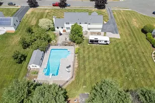 132 Tipperary Dr, Northbridge, MA 01588 - Photo 28