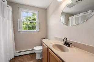 132 Tipperary Dr, Northbridge, MA 01588 - Photo 20