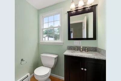 132 Tipperary Dr, Northbridge, MA 01588 - Photo 14