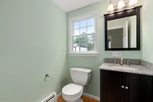 132 Tipperary Dr, Northbridge, MA 01588 - Photo 14