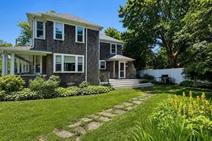 30 Daggett Ave, Tisbury, MA 02568 - Photo 38