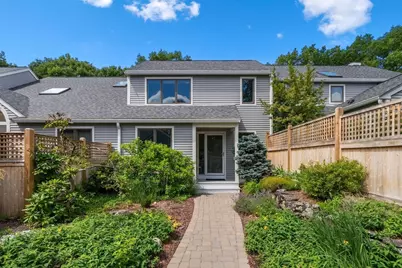 21 Hillside Drive #21, Wayland, MA 01778 - Photo 2
