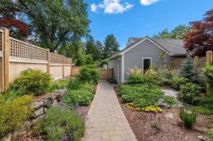 21 Hillside Dr, Wayland, MA 01778 - Photo 4