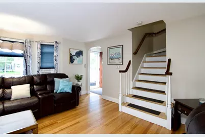 55 Bridle Path Rd, Springfield, MA 01118 - Photo 8
