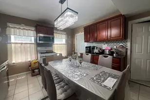 175 W Boylston Dr, Worcester, MA 01606 - Photo 8