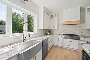 9 Cervelli Farm Dr, Hanover, MA 02339 - Photo 10