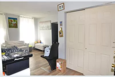 11 Blackwood St #33, Boston, MA 02115 - Photo 6